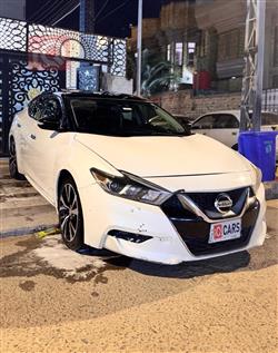 Nissan Maxima